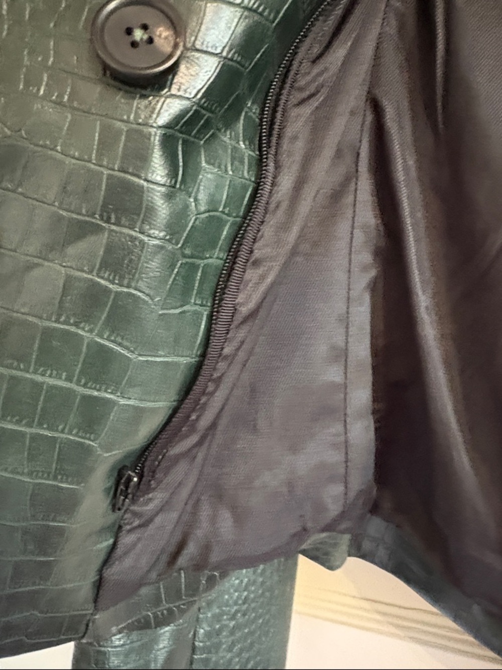 NWT VERONICA BEARD Gail Dickey Faux Leather Jacket In Evergreen size 8 - Picture 6 of 10